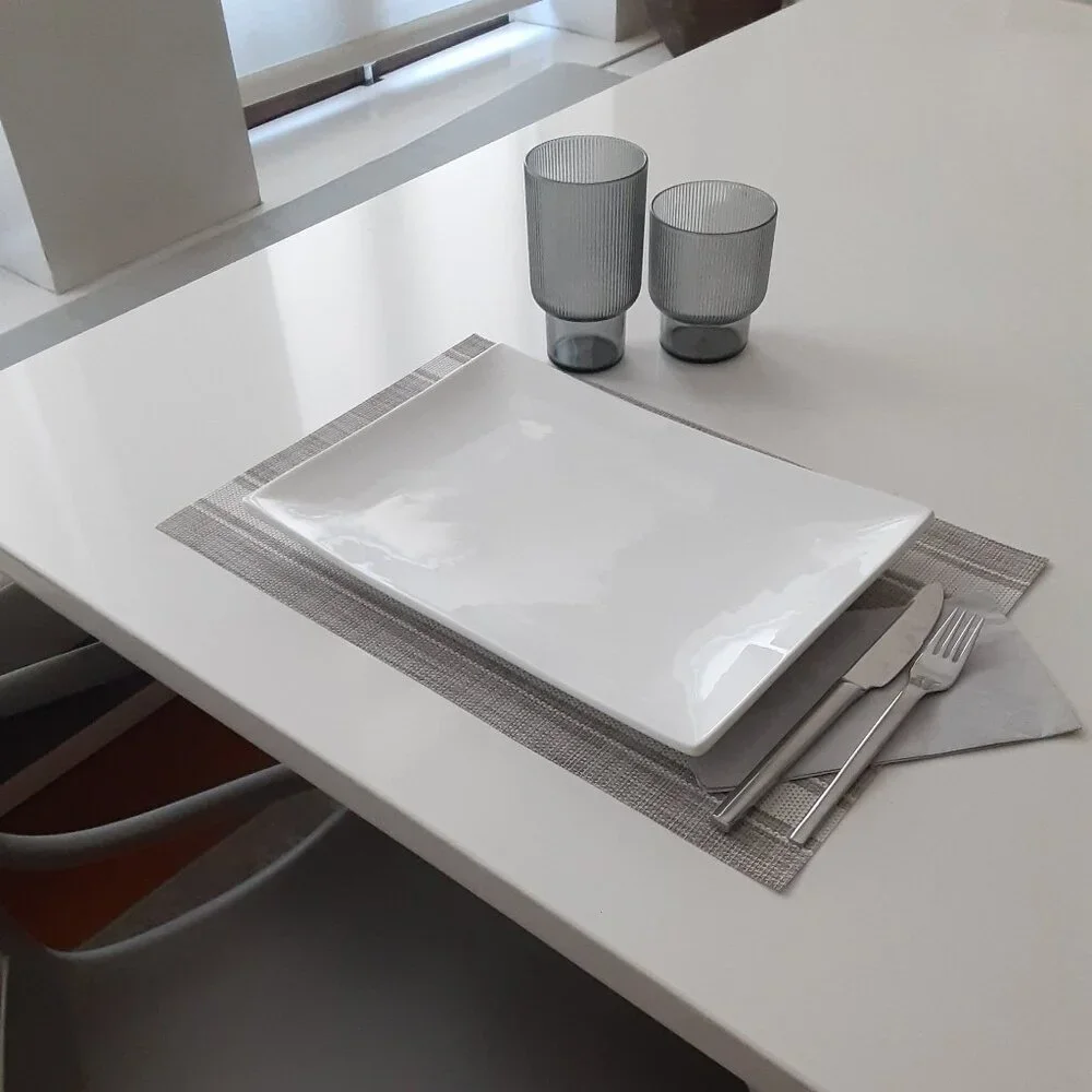 White dinner/ serving platter  (1)